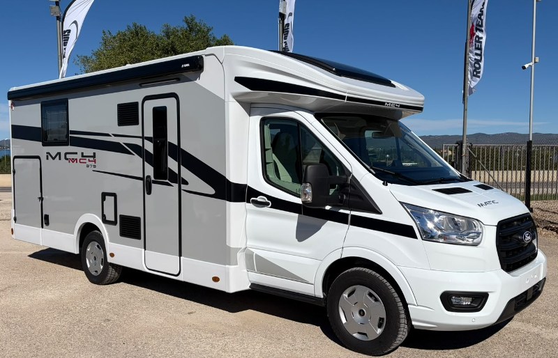 Autocaravana MCLOUIS MC4 379 – AUTOMÁTICA – 2027